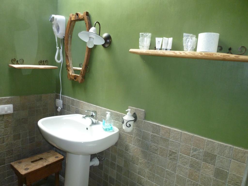 Agriturismo Barba Gust Cesana Torinese Buitenkant foto