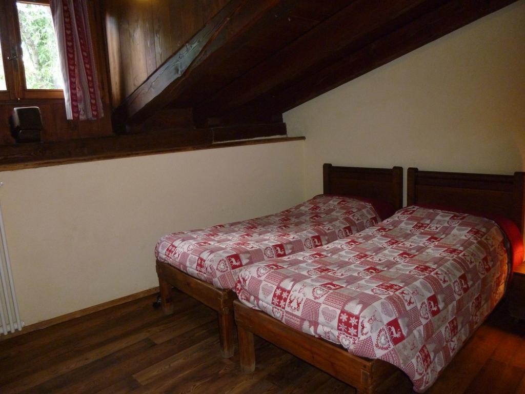 Agriturismo Barba Gust Cesana Torinese Buitenkant foto