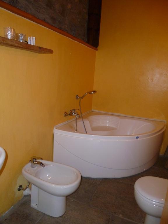 Agriturismo Barba Gust Cesana Torinese Buitenkant foto